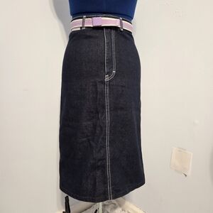 Vintage Embroidered Dark Wash Denim Pencil Skirt Size 3 / 4